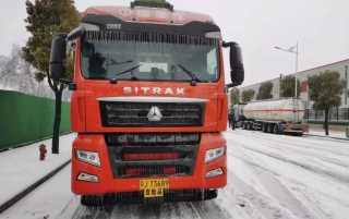 冰雪嚴寒擋不住物流人的腳步